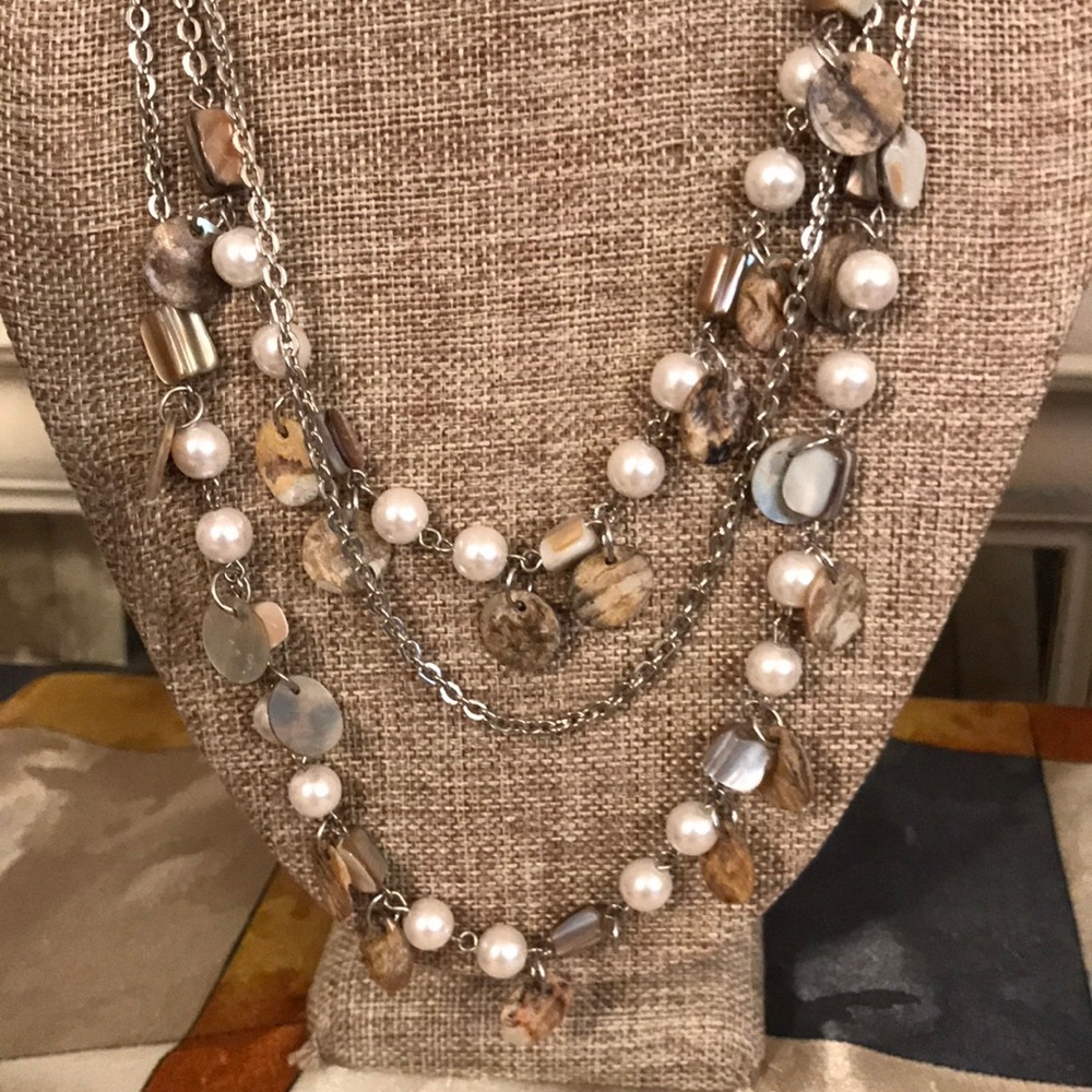 She’ll and Pearl silver tone necklace, 3 strands.  Gorgeous!